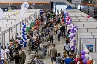 na zdjęciu osobo podczas Dni Zdrowia w hali
