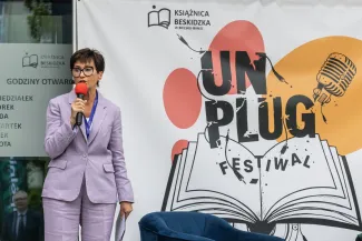 na zdjęciu osoby podczas otwarcia fetiwalu