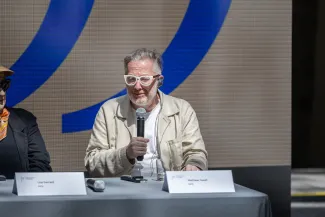 na zdjęciu osoby podczas konferencji