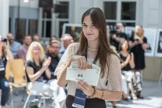 na zdjęciu osoby podczas konferencji