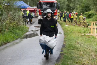 na zdjęciu służby podczas ćwiczeń