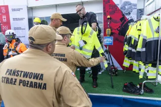 na zdjęciu hala targowa
