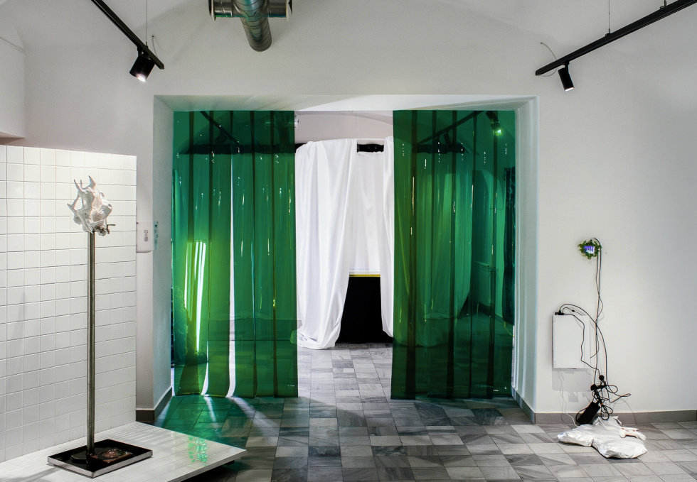 na zdjęciu fragment instalacji 