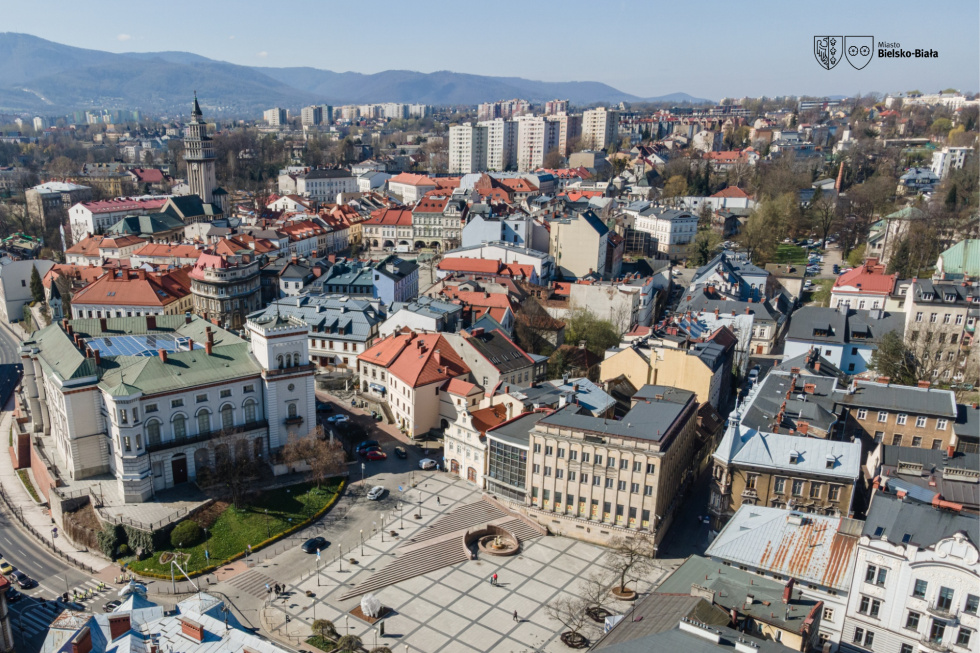 Na zdjęciu widok na miasto z lotu ptaka 