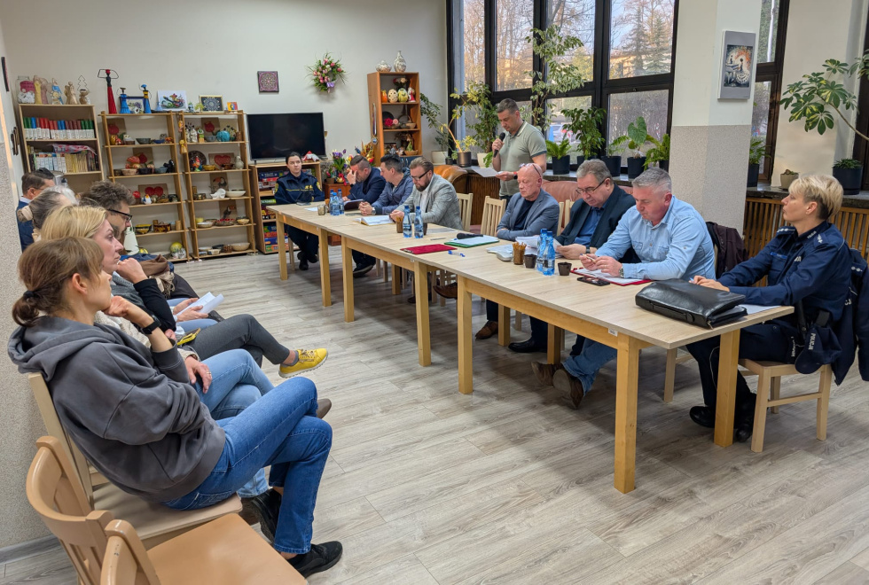Na zdjęciu uczestnicy zebrania sprawozdawczego