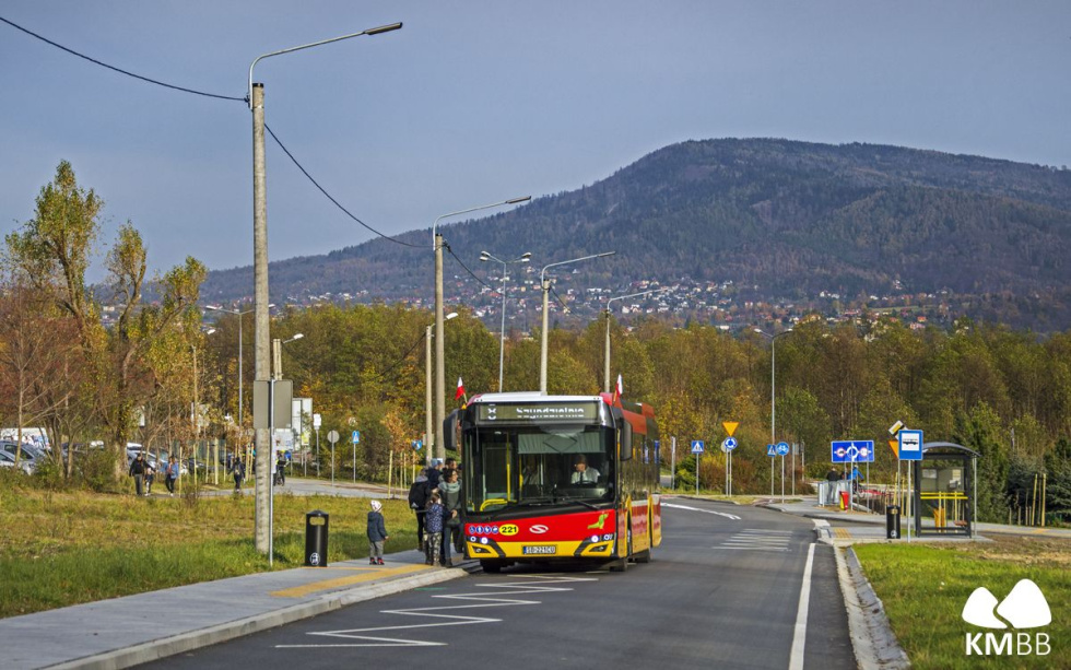 Na zdjęciu autobus 
