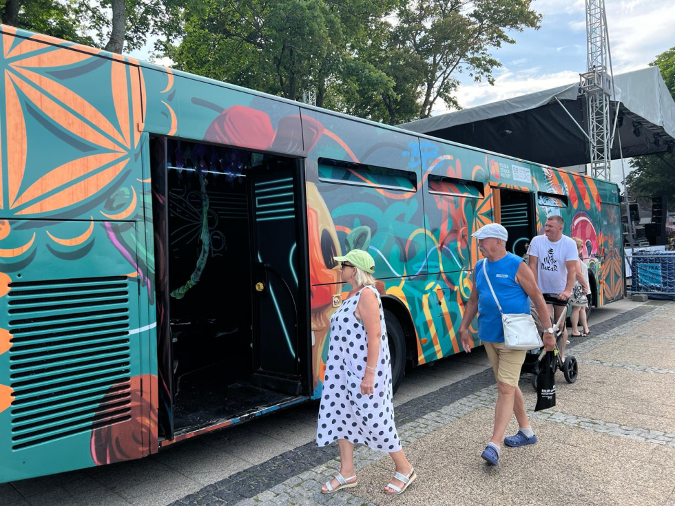 Na zdjęciu autobus PSK