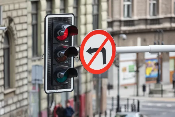 na zdjęciu sygnalizator 