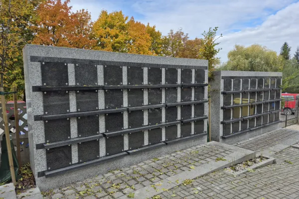 Na zdjęciu kolumbarium 