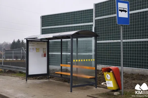 na zdjęciu przystanek 