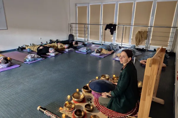 Na zdjęciu zajęcia relaksacyjne 