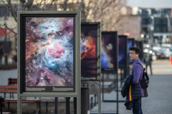 Na zdjęciu wystawa na Placu Wojska Polskiego