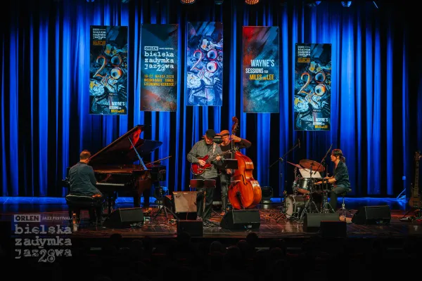 Na zdjęciu koncert Aaron Parks Trio & Kurt Rosenwinkel 