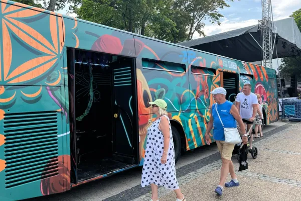 Na zdjęciu autobus PSK