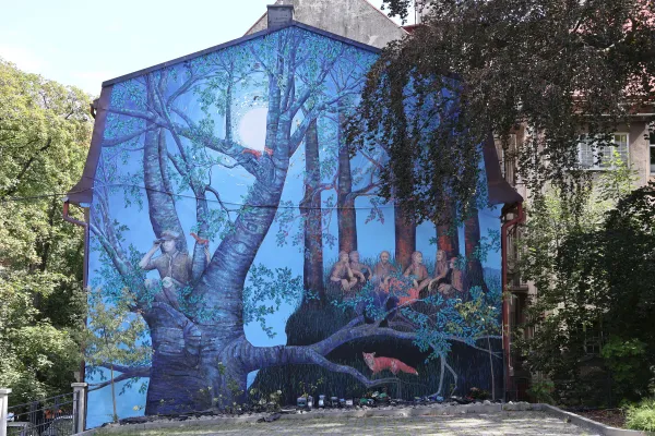 Na zdjęciu mural ZHP